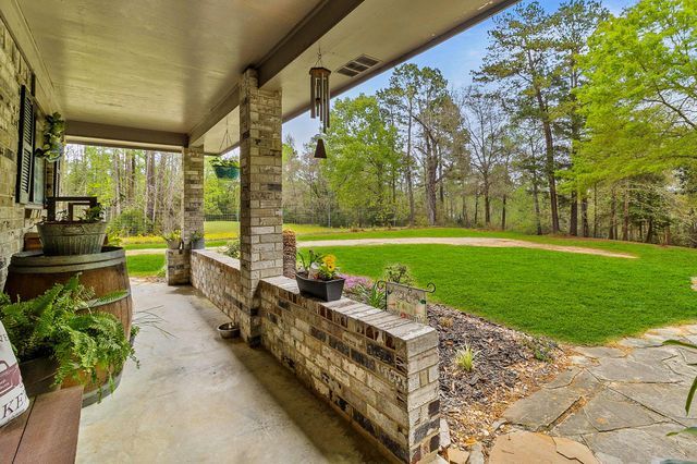 231 Hinson Hill, Livingston, TX 77351