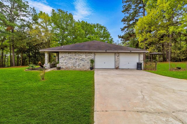 231 Hinson Hill, Livingston, TX 77351