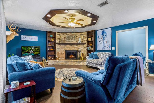 231 Hinson Hill, Livingston, TX 77351