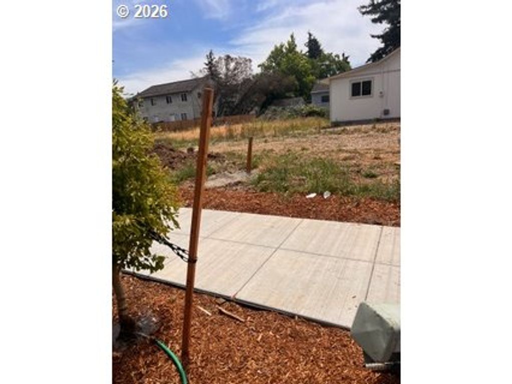 Se BROOKLYN St, Portland, OR 97266