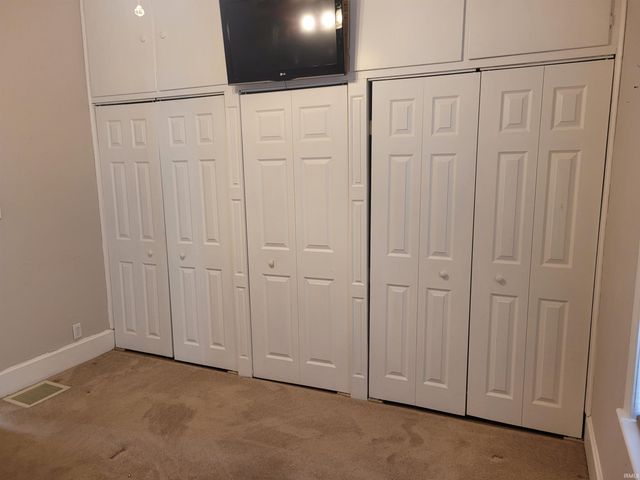 1704 Indiana Avenue, Vincennes, IN 47591