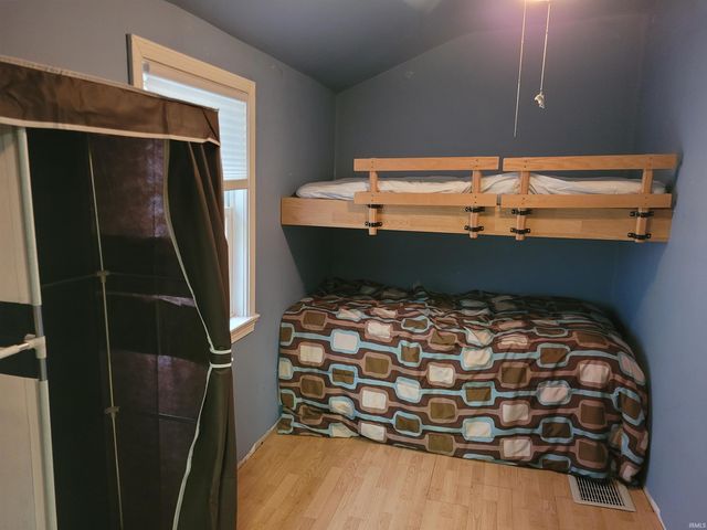 1704 Indiana Avenue, Vincennes, IN 47591