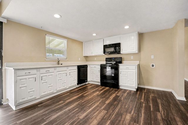 6316 Jennings Drive, The Colony, TX 75056