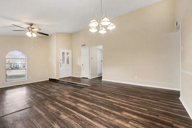 6316 Jennings Drive, The Colony, TX 75056