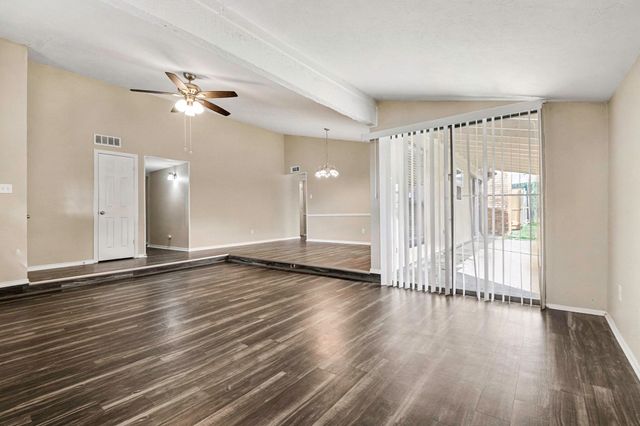 6316 Jennings Drive, The Colony, TX 75056