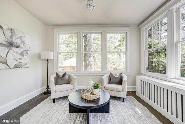 5533 33RD ST NW, Washington, DC 20015