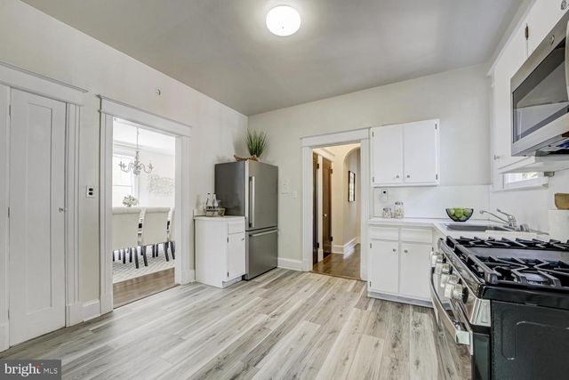 5533 33RD ST NW, Washington, DC 20015