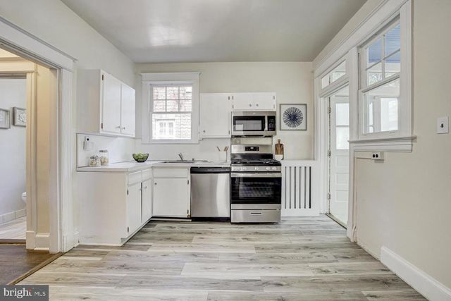 5533 33RD ST NW, Washington, DC 20015