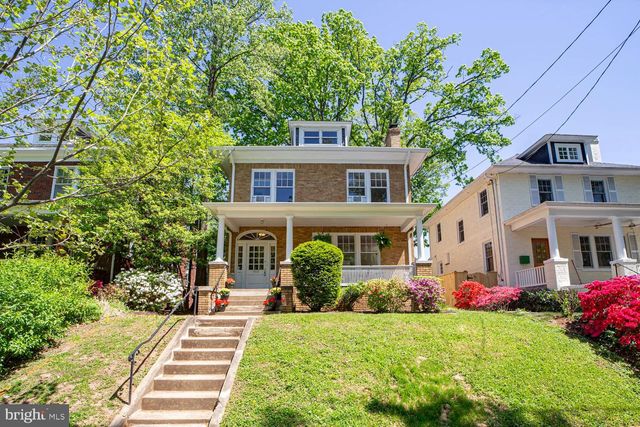 5533 33RD ST NW, Washington, DC 20015