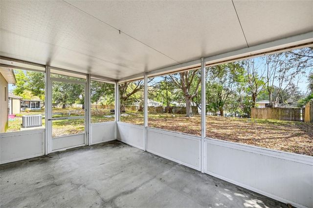 319 PLEASANT GARDENS DRIVE, Apopka, FL 32703