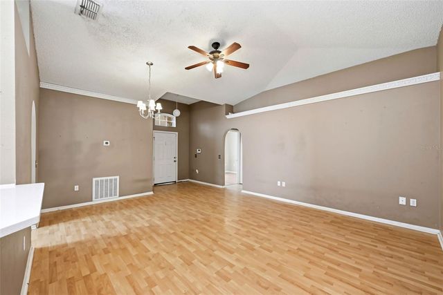 319 PLEASANT GARDENS DRIVE, Apopka, FL 32703