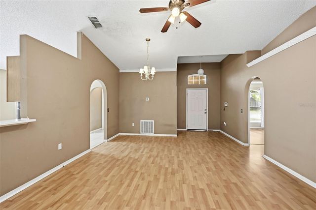 319 PLEASANT GARDENS DRIVE, Apopka, FL 32703