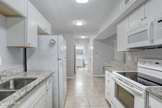 1600 Big Tree Rd Unit L4, Daytona Beach, FL 32119