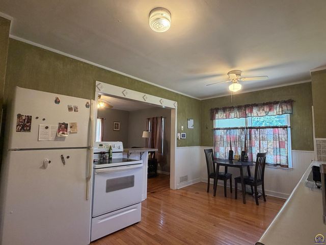 1244 NE Wabash AVE, Topeka, KS 66616