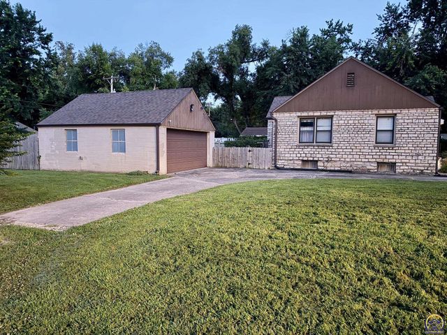 1244 NE Wabash AVE, Topeka, KS 66616