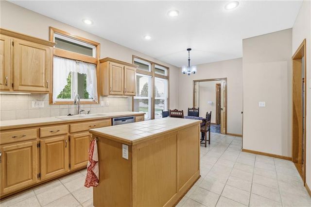 1713 Remington Street, Pleasant Hill, MO 64080