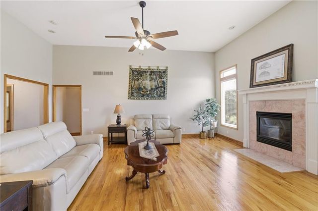 1713 Remington Street, Pleasant Hill, MO 64080