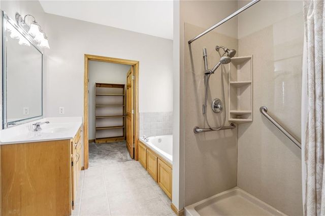1713 Remington Street, Pleasant Hill, MO 64080