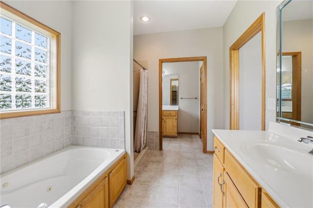 1713 Remington Street, Pleasant Hill, MO 64080