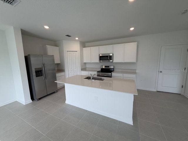 2510 HALLOW GRADEN RD, Eustis, FL 32726