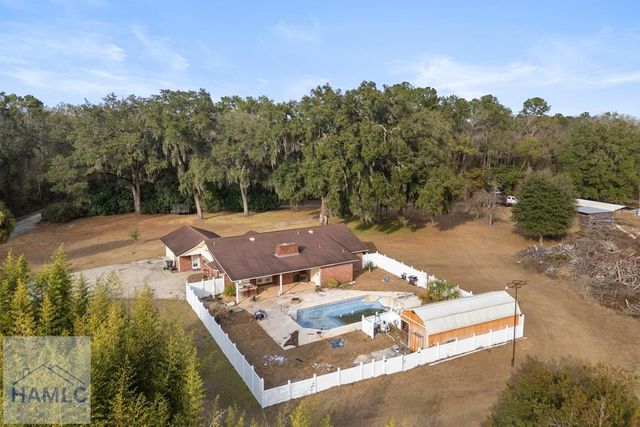 160 Hall Street, Allenhurst, GA 31301