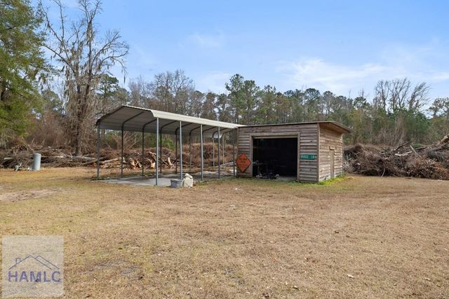 160 Hall Street, Allenhurst, GA 31301