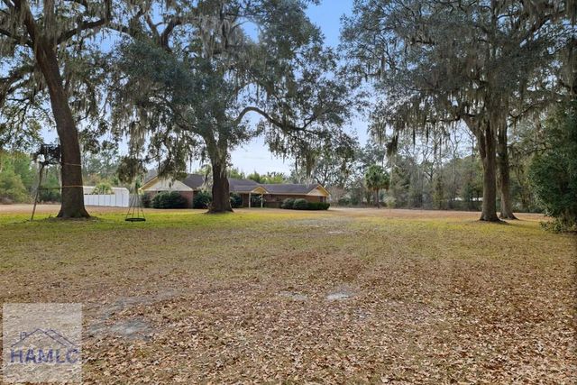 160 Hall Street, Allenhurst, GA 31301