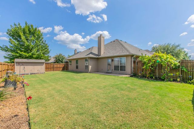 125 Sumac Drive, Waxahachie, TX 75165