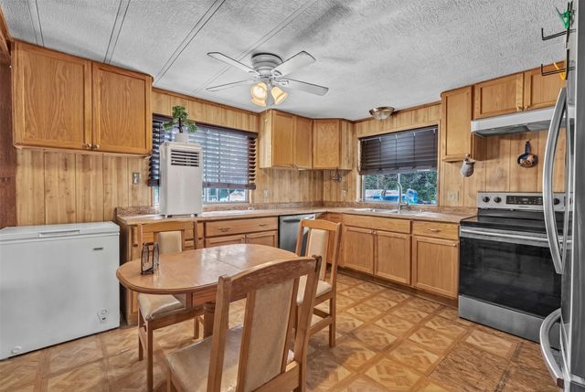 2811 Old Mineral Wells Highway Highway, Weatherford, TX 76088