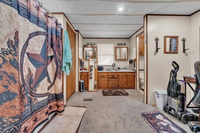 2811 Old Mineral Wells Highway Highway, Weatherford, TX 76088