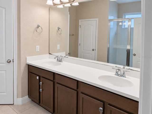 11517 QUIET FOREST DRIVE, Tampa, FL 33635