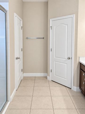 11517 QUIET FOREST DRIVE, Tampa, FL 33635