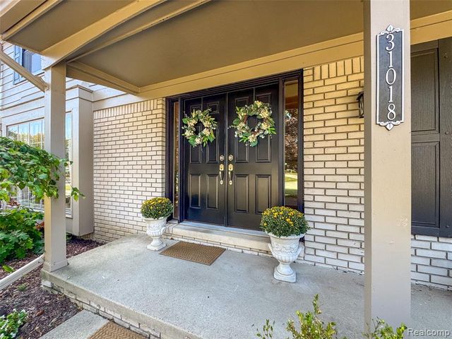 31018 Pickwick Lane, Beverly Hills, MI 48025