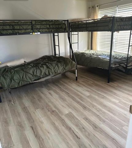 7501 River Rd Apt 14C, Newport News, VA 23607