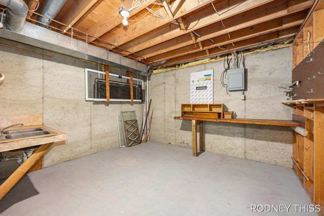 1908 Elizabeth Lane, Georgetown Twp, MI 49428