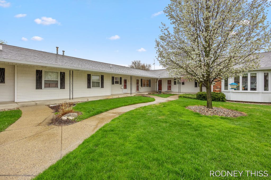 1908 Elizabeth Lane, Georgetown Twp, MI 49428