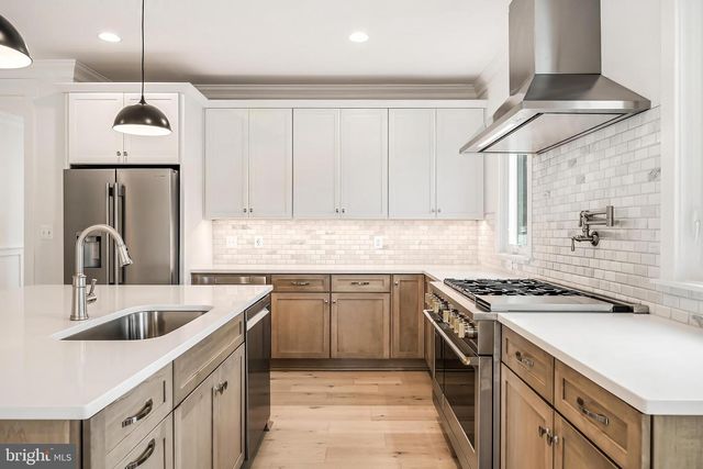 2315 GREAT FALLS ST, Falls Church, VA 22046