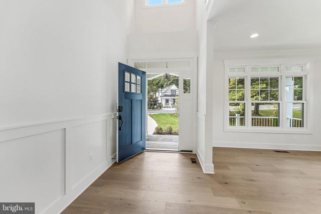 2315 GREAT FALLS ST, Falls Church, VA 22046
