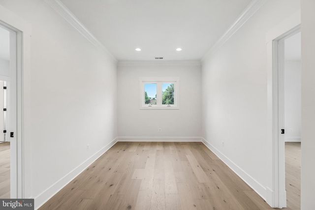 2315 GREAT FALLS ST, Falls Church, VA 22046