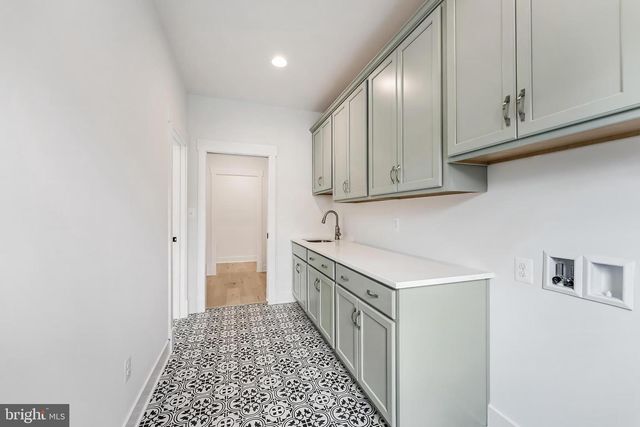 2315 GREAT FALLS ST, Falls Church, VA 22046