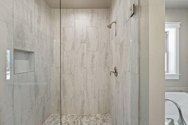 2771 NW 23rd Lp 51, Redmond, OR 97756