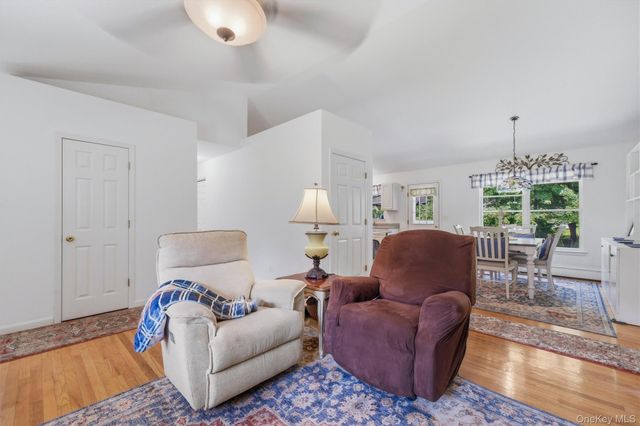 22 Rosewood Lane, Wurtsboro, NY 12790
