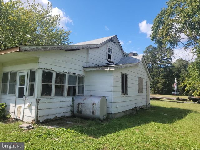 68 BOYCE CIR, Montross, VA 22520