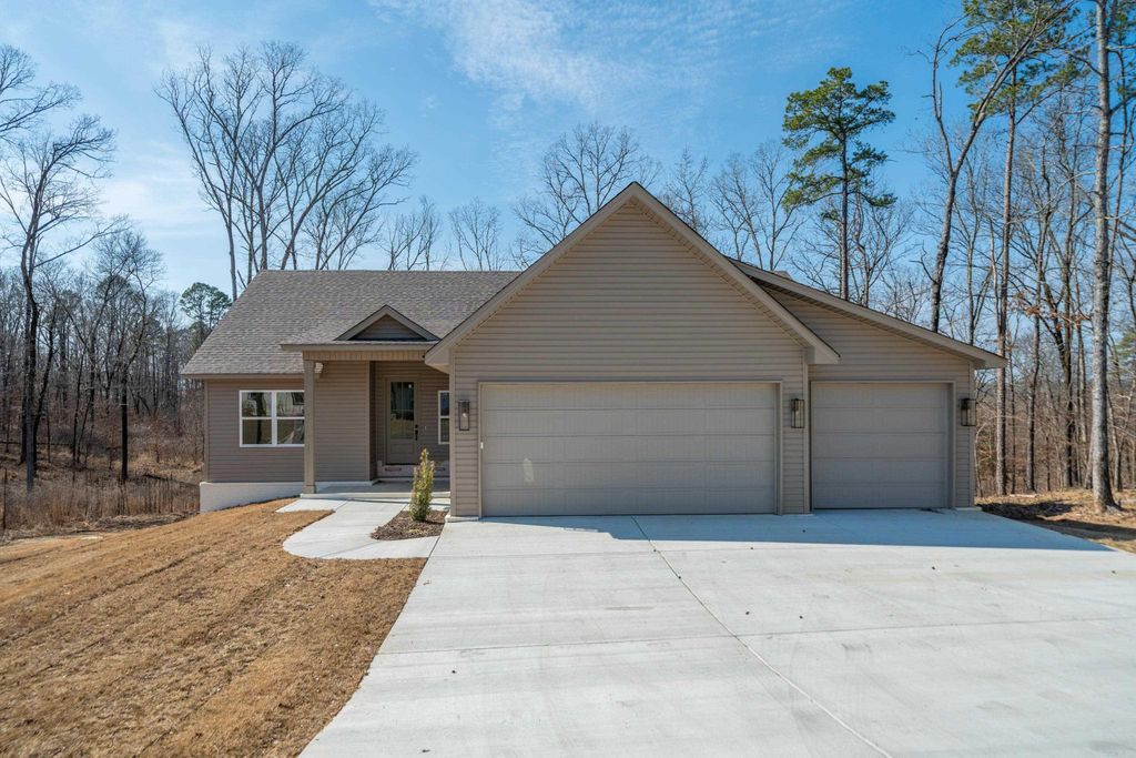 307 Diamondhead Drive, Hot Springs, AR 71913