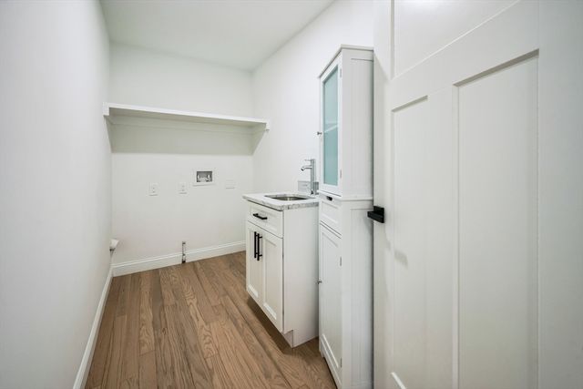11 Falcon Dr, Shrewsbury, MA 01545