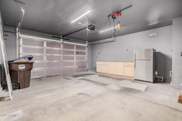 399 W PELIPA Drive, San Tan Valley, AZ 85140