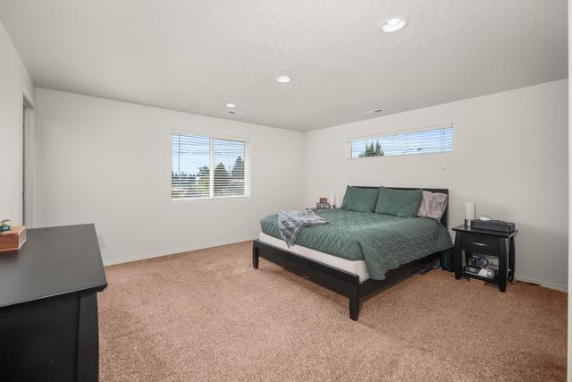 700 Quail Dr, Cheney, WA 99004
