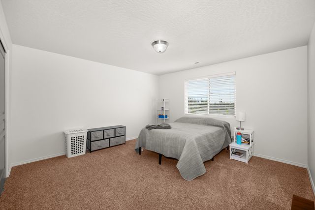 700 Quail Dr, Cheney, WA 99004