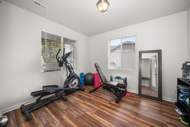 700 Quail Dr, Cheney, WA 99004
