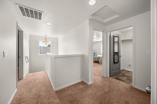 700 Quail Dr, Cheney, WA 99004